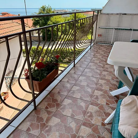 Evin Rai * 비알라