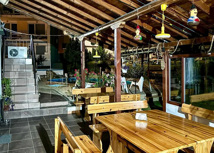 Evin Rai Guest house *